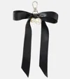 Simone Rocha Faux Pearl Bag Charm In Schwarz