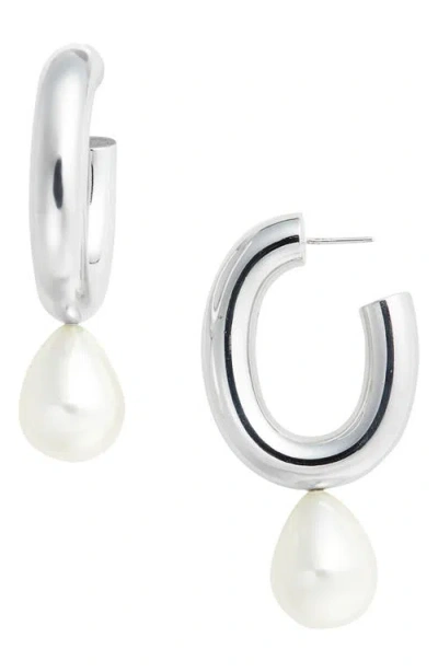 Simone Rocha Large Imitation Pearl Egg Hoop Earrings In Metallic