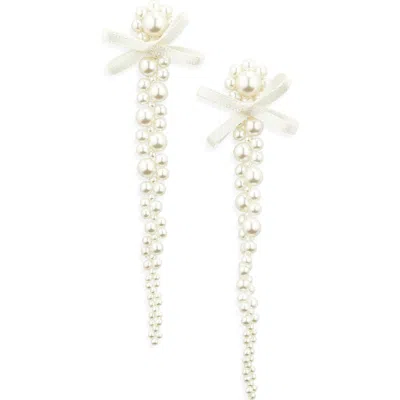 Simone Rocha Petite Bow Detail Faux Pearl Drip Earrings In White
