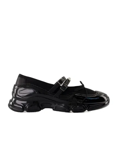 SIMONE ROCHA SIMONE ROCHA EMBELLISHED BUCKLED TRACKER BALLERINAS