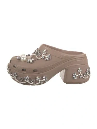 Pre-owned Simone Rocha X Crocs Rubber Crystal Embellishments Mules In Neutrals