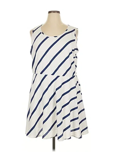 Pre-owned Simplee Casual Dress In White
