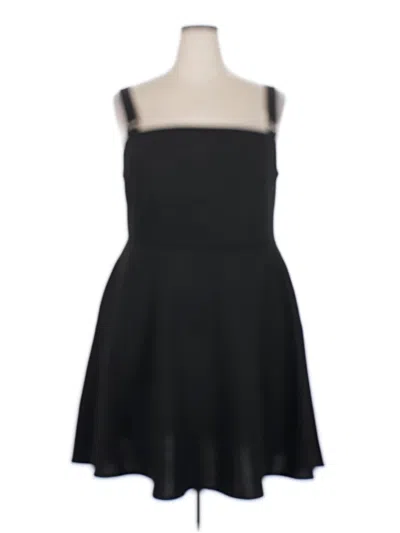 Pre-owned Simplee Cocktail Dress In Black