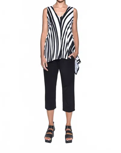 Simply Mila Irene Sleeveless Top In Spiral/spiral In Multi