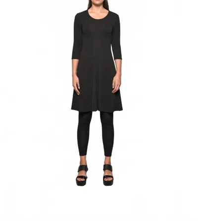 Simply Mila Traveler Dress In Black