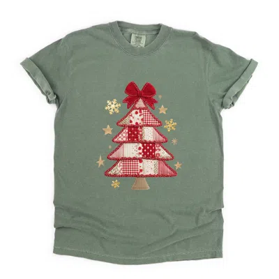 Simply Sage Market Christmas Tree Red Patchwork Print - Women's Garment Dyed Graphic T-shirt In Green
