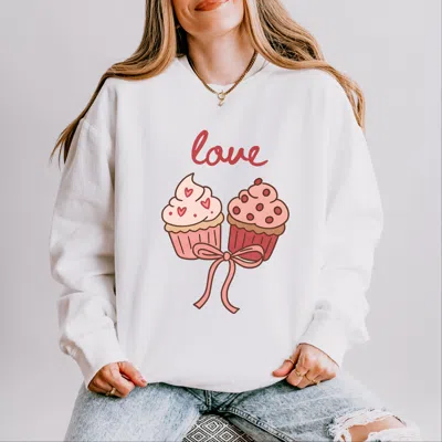 Simply Sage Market Love Cursive Cupcakes Coquette - Women's Lightweight Garment Dyed Sweatshirt In White