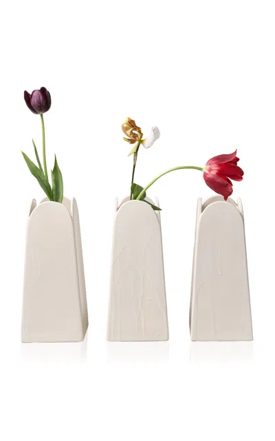 Sin Olto Tall Ceramic Vase In White