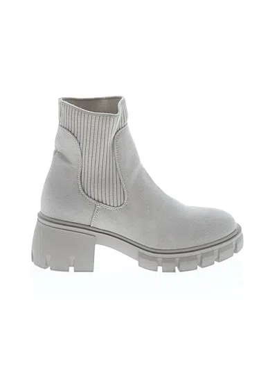 Pre-owned Sincerely Jules Ankle Boots In White
