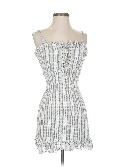 Pre-owned Sincerely Jules Casual Dress In White