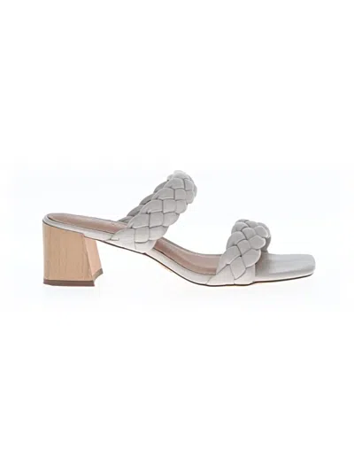 Pre-owned Sincerely Jules Sandals In Ivory