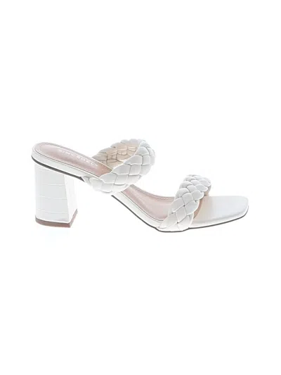 Pre-owned Sincerely Jules Sandals In White