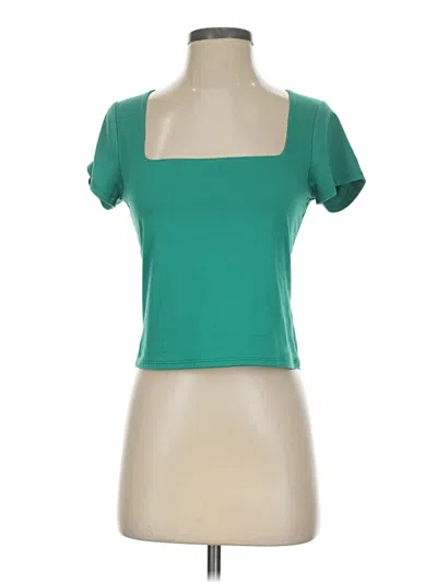 Pre-owned Sincerely Jules Short Sleeve T-shirt In Green