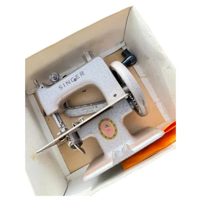 Pre-owned Singer 20th Century Baby  Sewing Machine In Original Box In Working Condition In Sand