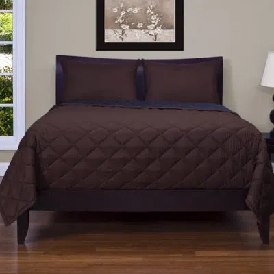 Siscovers Medallion 3 Piece Reversible Quilt Set In Brown,black
