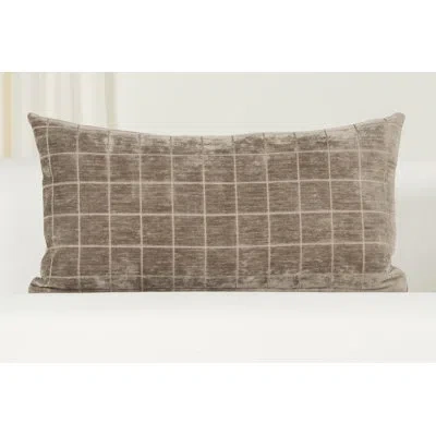 Siscovers Otterville Geometric Throw Pillow In Brown