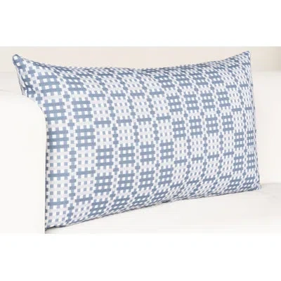 Siscovers Terrace Accent Pillow In Blue,gray Geometric,polyester
