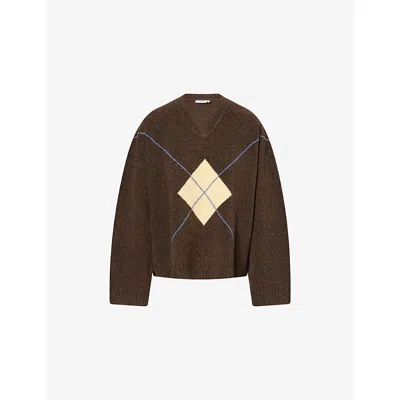 Sisters & Seekers Womens Brown Bally Diamond Knitted Jumper