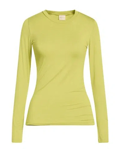 Siste's Woman T-shirt Lime Green Size M Viscose, Elastane