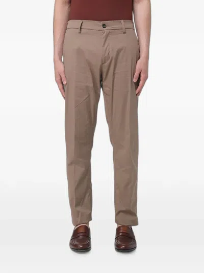 Siviglia Elasticated-waist Chino Trousers In Neutral