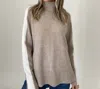 SIX/FIFTY ALI TURTLENECK SWEATER IN LATTE/WHITE