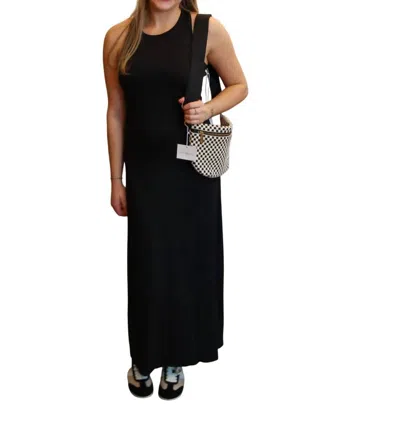 Six/fifty Criss Cross Twist Back Dress In Black
