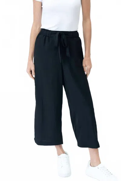 Six/fifty Jacklyn Pull-on Pant In Black In Blue