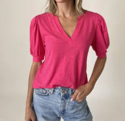 Six/fifty Kira Short Sleeve Bubble Sleeve V-neck Top In Pink