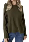 Six/fifty Lazy Sunday Lounge Top In Army Green In Green