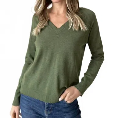 Six/fifty Minnie Distressed V Neck Sweater In Moss In Green