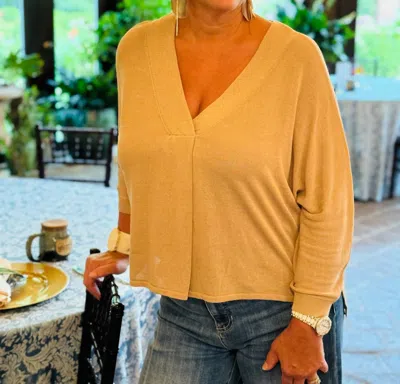 Six/fifty Summer Breeze Flowy Sweater In Cappuccino In Yellow