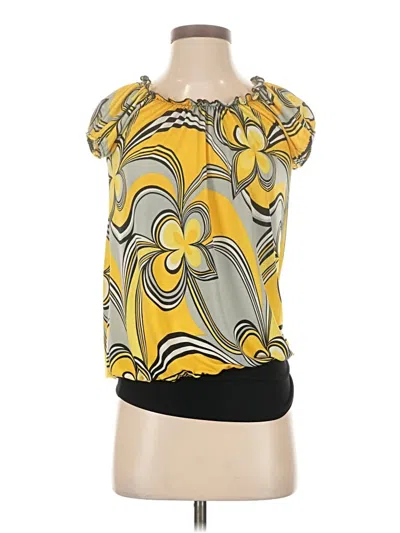 Pre-owned Sixteen Short Sleeve Blouse In Yellow