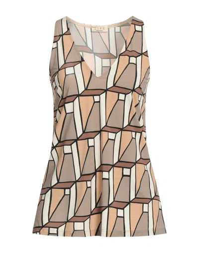 Siyu Tops In Beige
