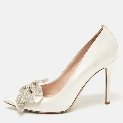 Sjp Sarah Jessica Parker Off White Satin Samara Pumps