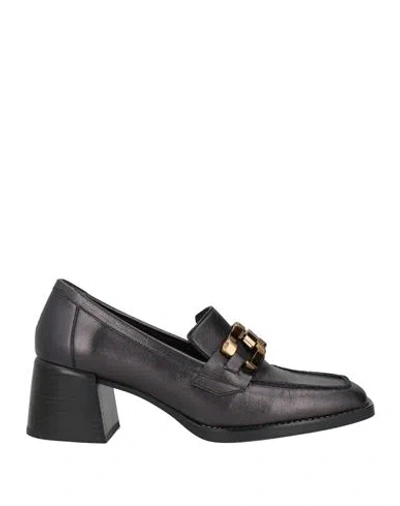 Ska Woman Loafers Black Size 6 Leather