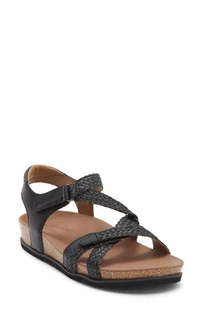 Skechers Arch Fit Grandola Sandal In Pink