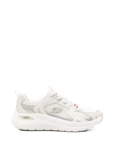 Skechers Arch Fit Sneakers In White