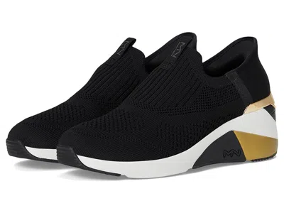 Skechers A-wedge - Crecent Hands Free Slip-in In Black
