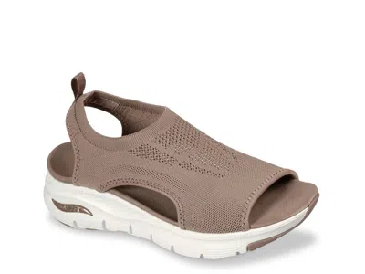 Skechers Cali Catch Arch Fit Wedge Sandal In Brown