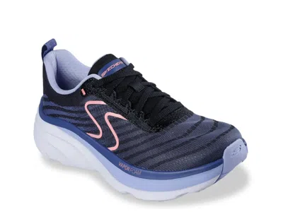 Skechers Relaxed Fit Deluxe Vapor Sneaker In Blue