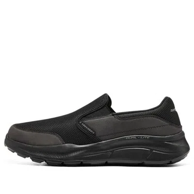 Skechers Equalizer 5.0 'triple Black'