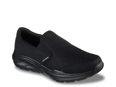Skechers Extra Wide Width Relaxed Fit Equalizer 6.0 Derikk Slipon In Multi