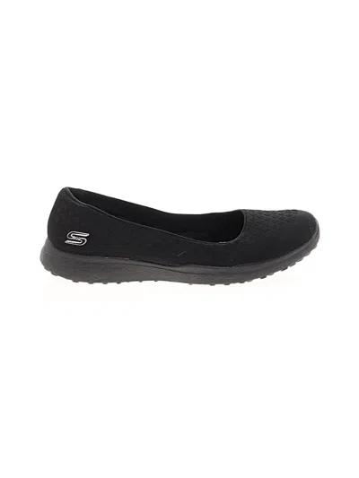 Pre-owned Skechers Flats In Black
