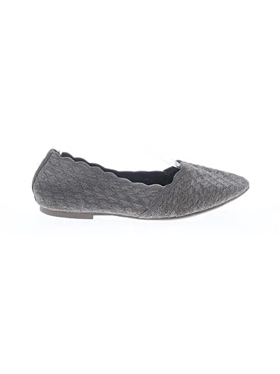 Pre-owned Skechers Flats In Brown