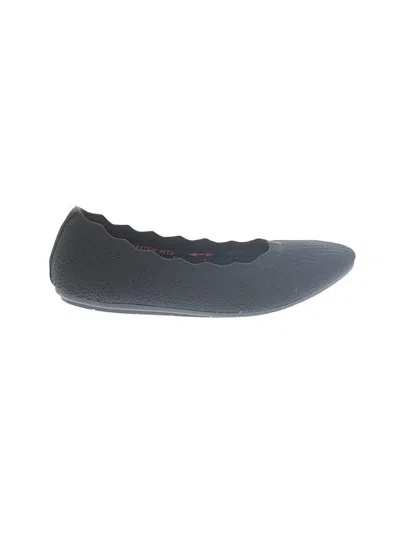 Pre-owned Skechers Flats In Gray