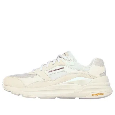 Skechers Global Jogger Low Top Beige/white