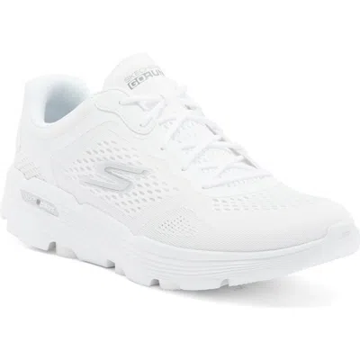 Skechers Go Run 7.0 Sneaker In White