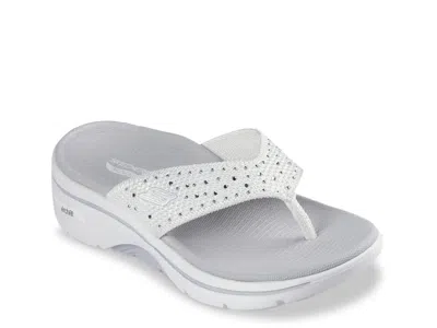 Skechers Go Walk Arch Fit 2.0 Claire Sandal In Gray