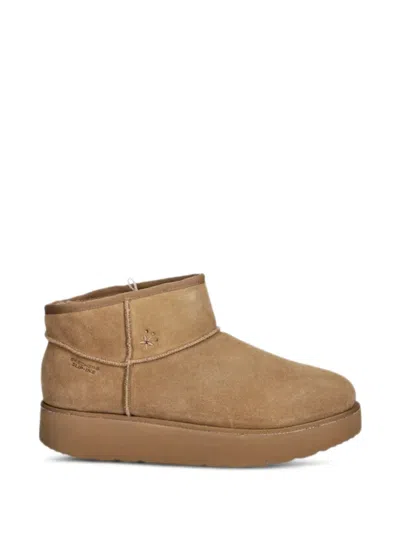Skechers Keep Cozy Logo-detail Boots In Neutral