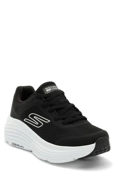 Skechers Max Cushioning Endeavour Running Shoe In Multi